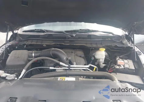 2018 Ram 1500 Express 4X2 6'4 Box из США, поврежденный, VIN 1C6RR6FT0JS131914